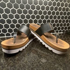 Reef platform sandal